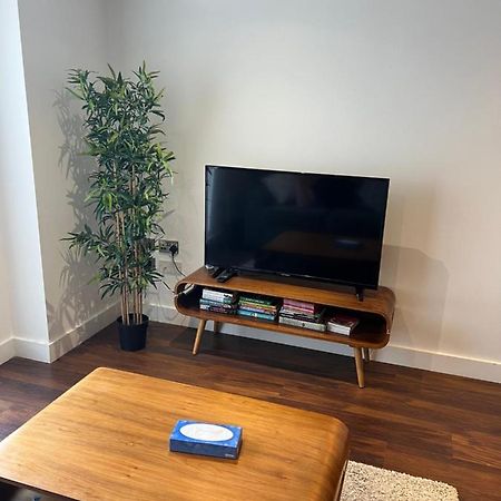 Stunning Manchester City Centre Apartment! Ideal For Small Groups Kültér fotó
