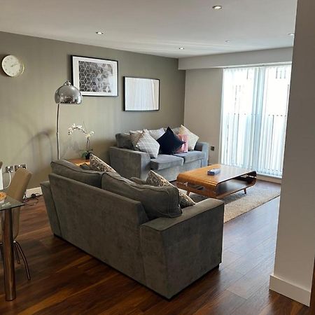 Stunning Manchester City Centre Apartment! Ideal For Small Groups Kültér fotó
