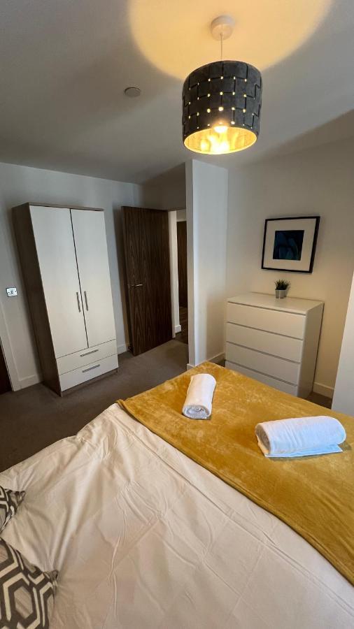 Stunning Manchester City Centre Apartment! Ideal For Small Groups Kültér fotó