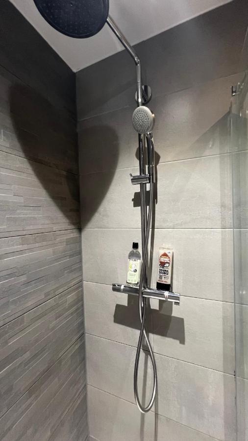 Stunning Manchester City Centre Apartment! Ideal For Small Groups Kültér fotó