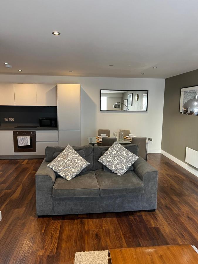 Stunning Manchester City Centre Apartment! Ideal For Small Groups Kültér fotó