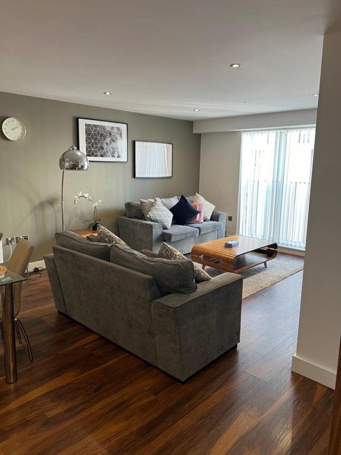 Stunning Manchester City Centre Apartment! Ideal For Small Groups Kültér fotó